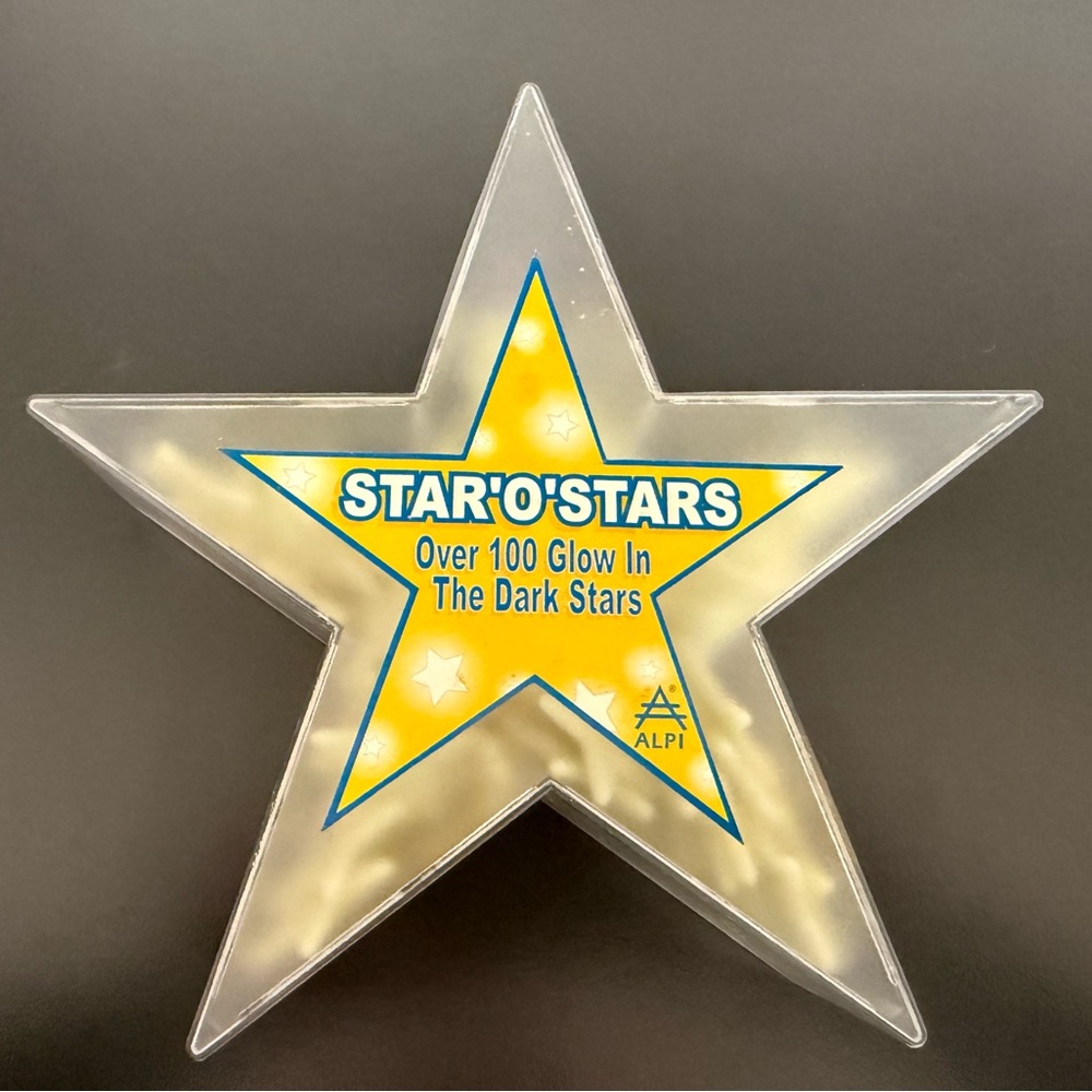 🆕 Star o Stars box of 100 adhesive glow in the dark plastic stars constellation